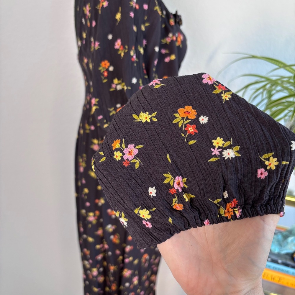 Billabong Floral Maxi Dress, Black XS, Long Sleeve Boho Prairie Cottage whimsy - Picture 16 of 16